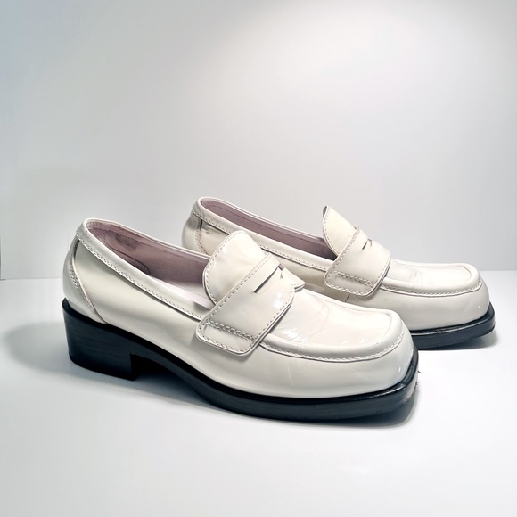 Jeffrey Campbell Sorbonne Y2K Cream Chunky Heel Penny Loafers Womens Size 9.5 - Picture 1 of 8